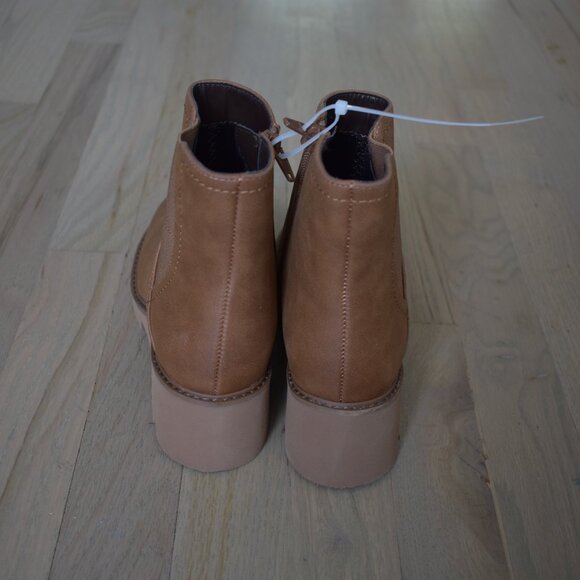 Naturalizer Cade Black Lug Sole Womens Boots in Chestnut Brown Size: 6M - Picture 4 of 8